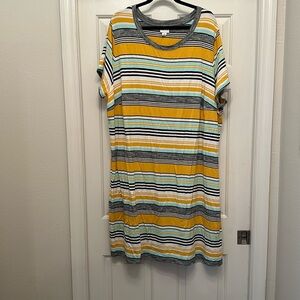 Ava & Viv - T-Shirt Dress